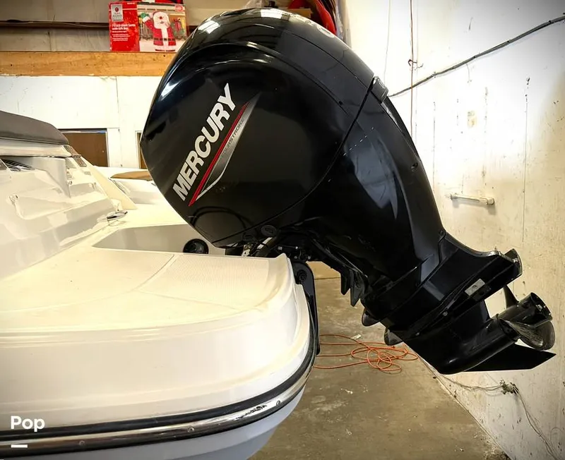 Slide: The Image of Bayliner VR6 OB 2021 - 15812972