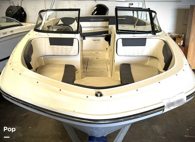 Slide: The Image of Bayliner VR6 OB 2021 - 15812975