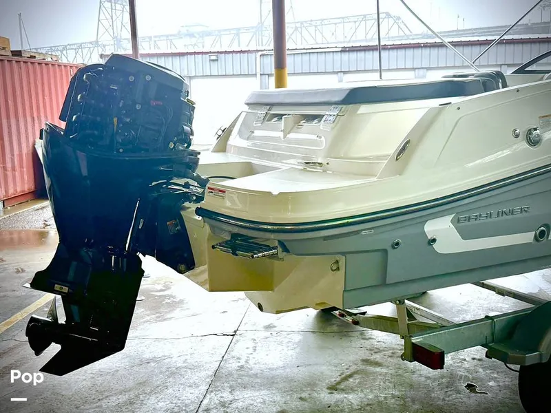 Slide: The Image of Bayliner VR6 OB 2021 - 16064936