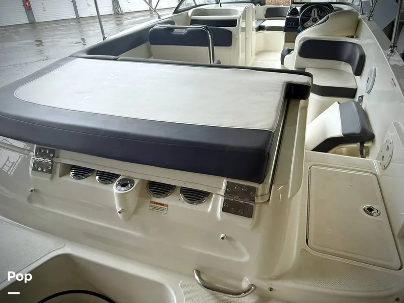 Slide: The Image of Bayliner VR6 OB 2021 - 16064959