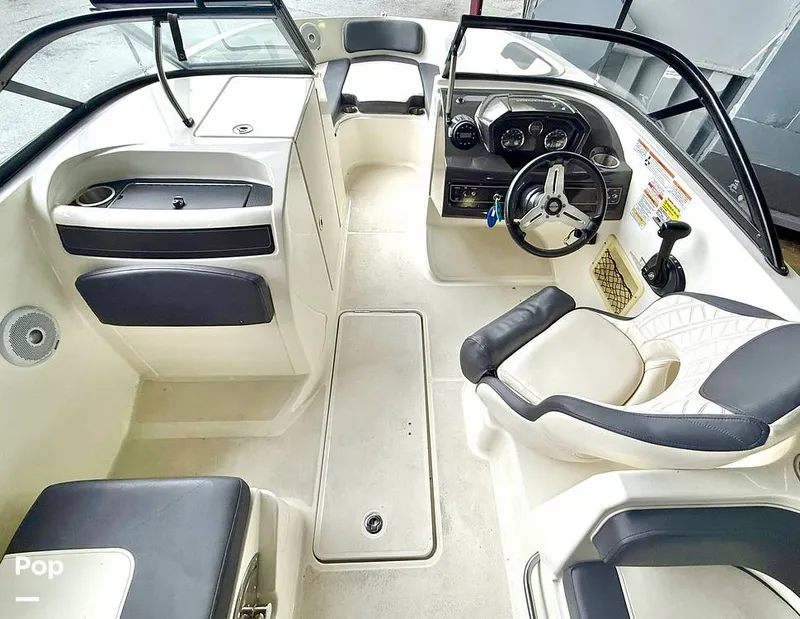 Slide: The Image of Bayliner VR6 OB 2021 - 16064980