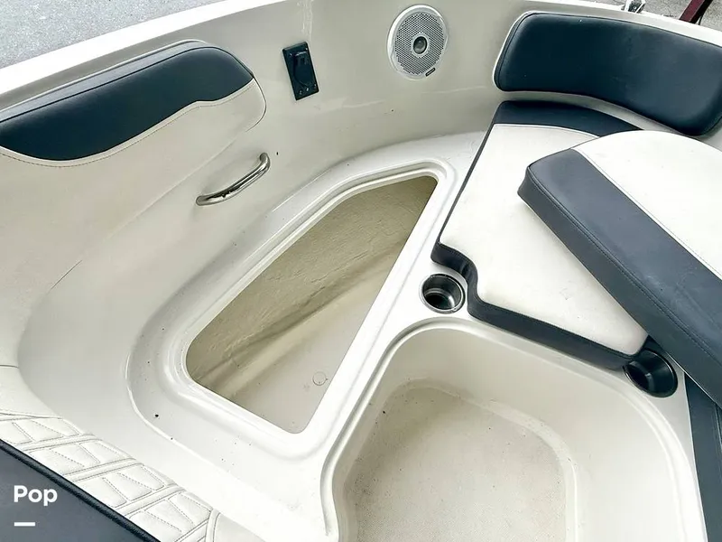 Slide: The Image of Bayliner VR6 OB 2021 - 16064981
