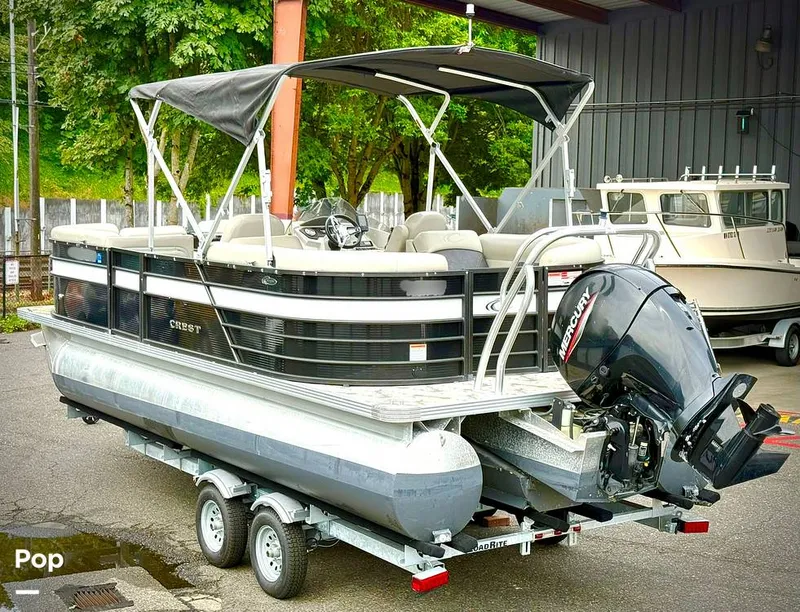 Slide: The Image of Crest Classic 220 DLX 2021 - 15811572