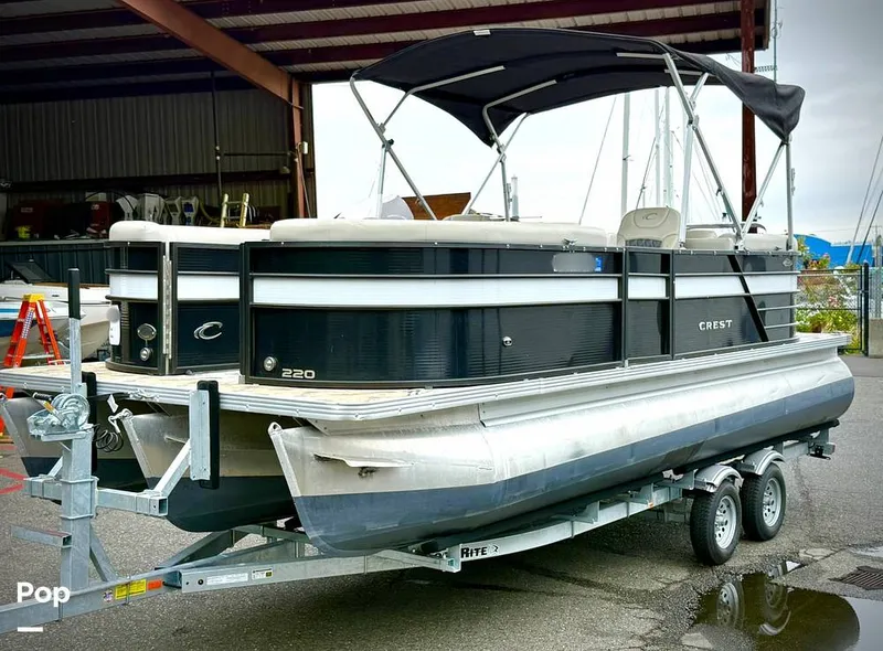 Slide: The Image of Crest Classic 220 DLX 2021 - 15811547