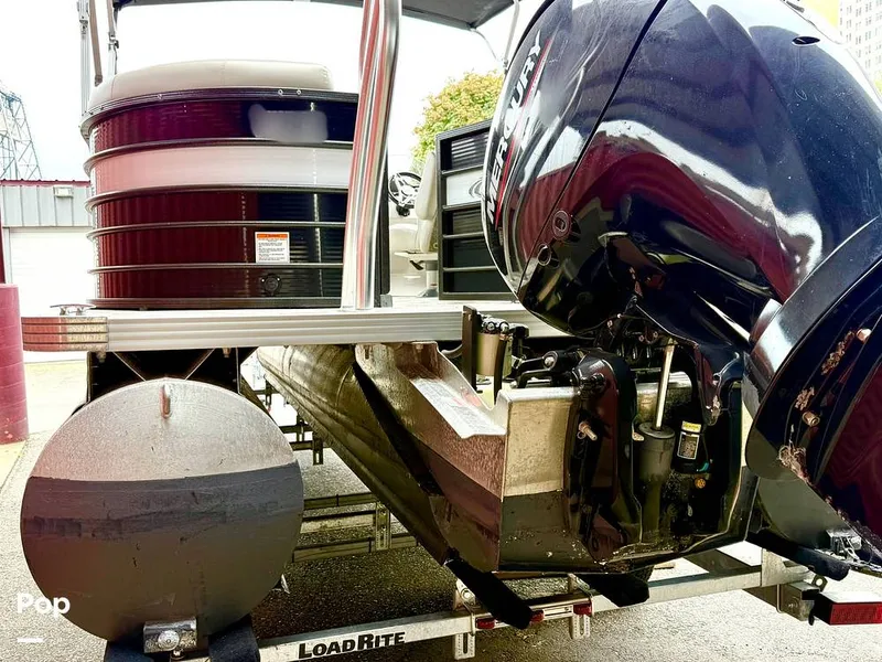 Slide: The Image of Crest Classic 220 DLX 2021 - 15811553