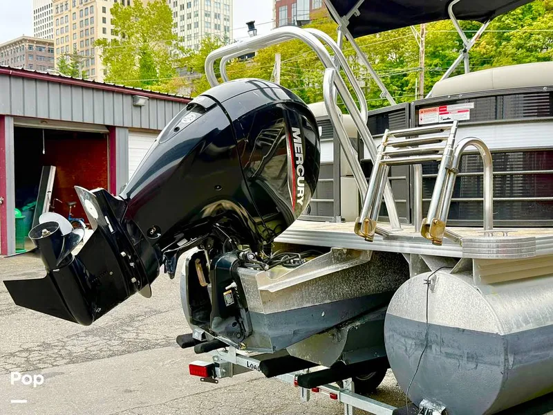 Slide: The Image of Crest Classic 220 DLX 2021 - 15811559