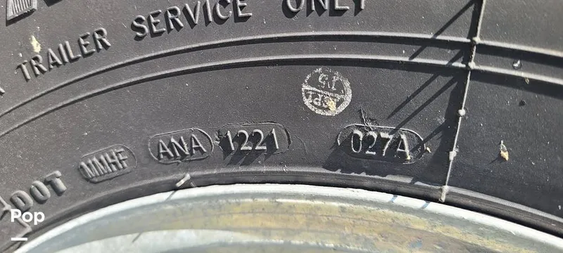 Slide: The Image of Aquasport 245 Explorer 1997 - 15840061