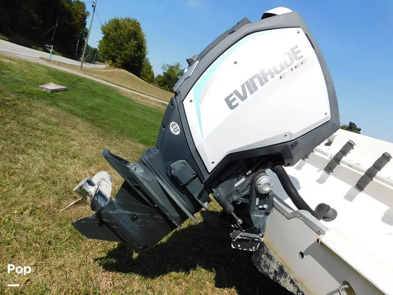 Slide: The Image of Aquasport 245 Explorer 1997 - 15840073