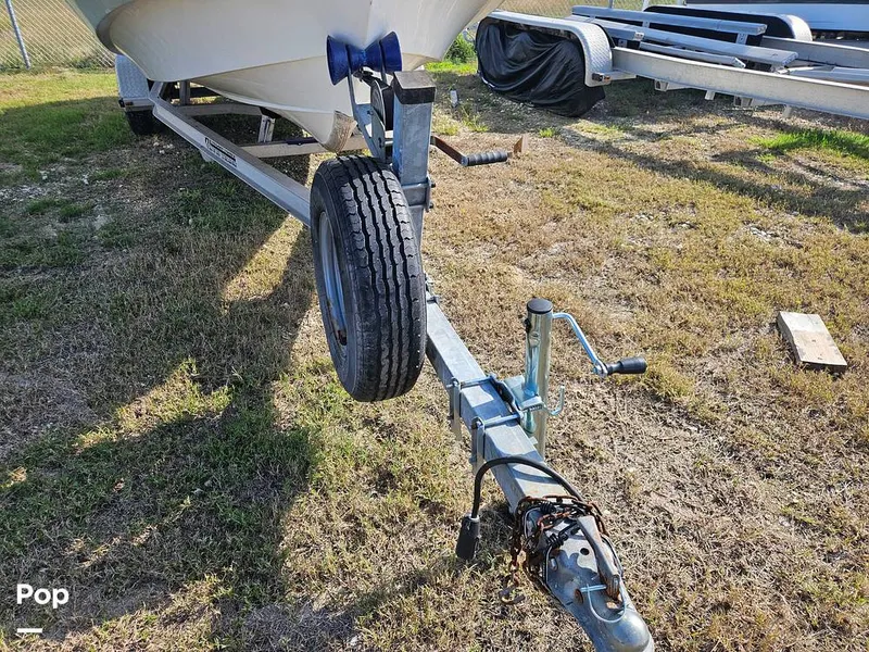 Slide: The Image of Spare Tire Kit - 16138270