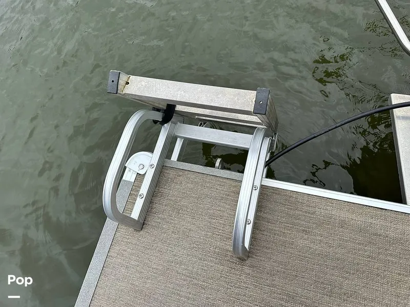 Slide: The Image of Starcraft LX22R 2021 - 15777210