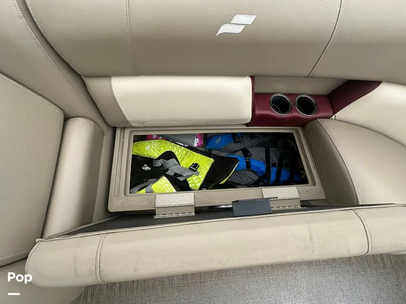 Slide: The Image of Starcraft LX22R 2021 - 15777218