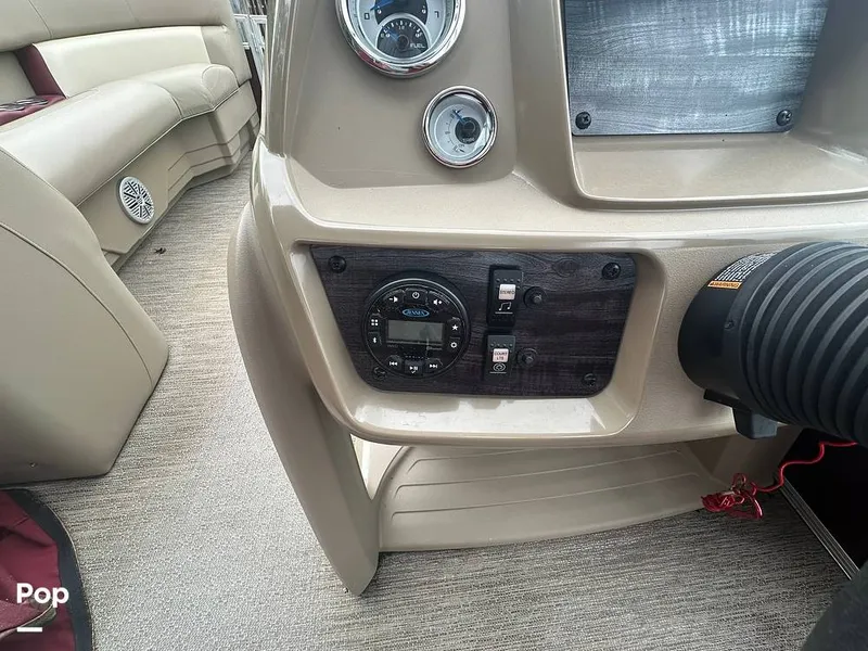 Slide: The Image of Starcraft LX22R 2021 - 15777222