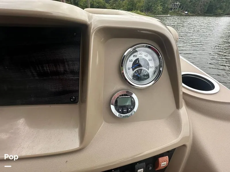 Slide: The Image of Starcraft LX22R 2021 - 15777224