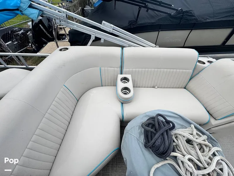 Slide: The Image of Qwest Adventure Series 818VX Fish 2019 - 15824965