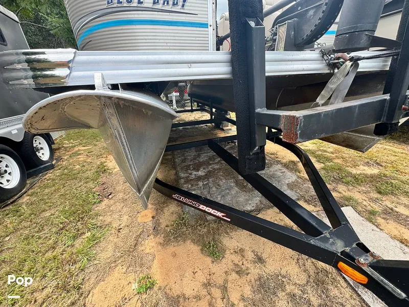 Slide: The Image of Qwest Adventure Series 818VX Fish 2019 - 15824942