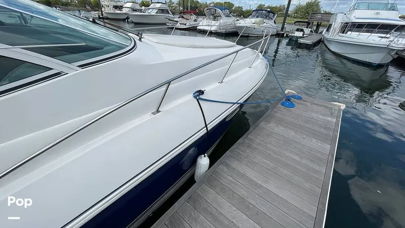 Slide: The Image of Cruisers Yachts 300 Express 2005 - 15799614