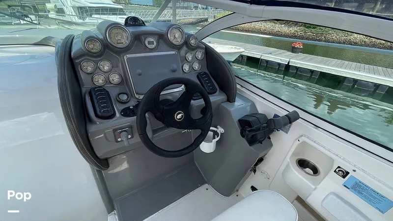 Slide: The Image of Cruisers Yachts 300 Express 2005 - 15799656