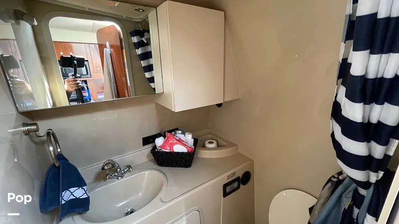 Slide: The Image of Cruisers Yachts 300 Express 2005 - 15799677