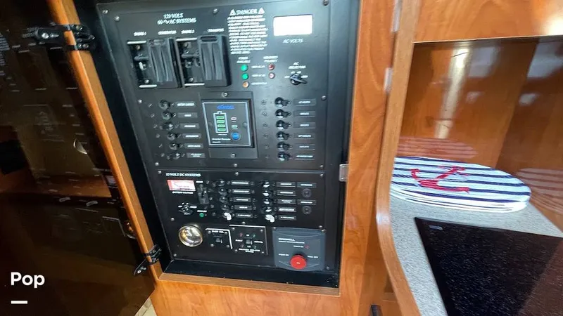 Slide: The Image of Cruisers Yachts 300 Express 2005 - 15799679