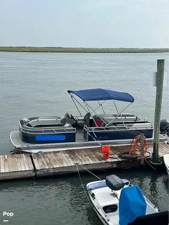 Slide: The Image of Avalon 2585 Quad Lounger 2024 - 15954880