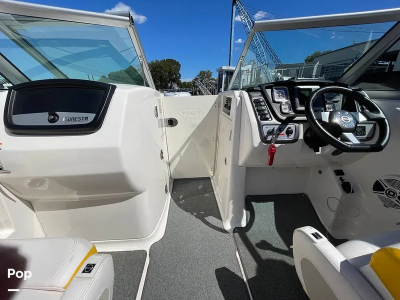 Slide: The Image of Chaparral Sunesta 244 2011 - 15835958