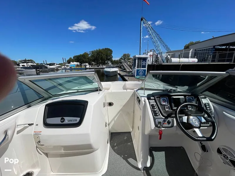 Slide: The Image of Chaparral Sunesta 244 2011 - 15835960