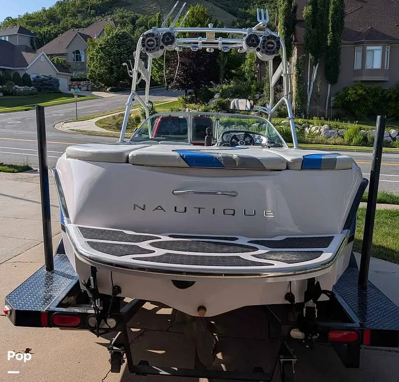 Slide: The Image of Air Nautique 210 Team Edition 2005 - 15814150