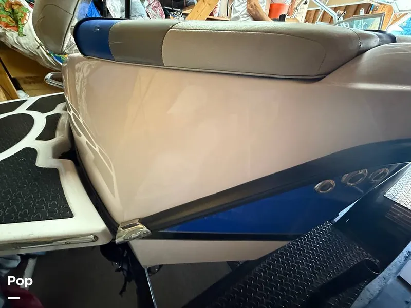 Slide: The Image of Air Nautique 210 Team Edition 2005 - 15996471