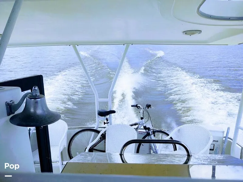 Slide: The Image of Carver Yachts 370 AFT 1993 - 16296713