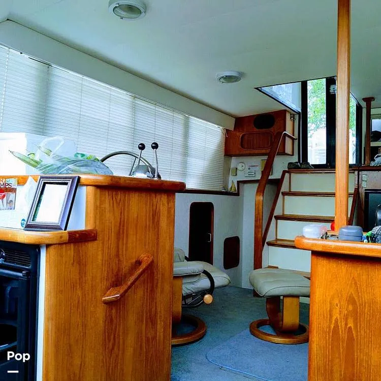 Slide: The Image of Carver Yachts 370 AFT 1993 - 16296708