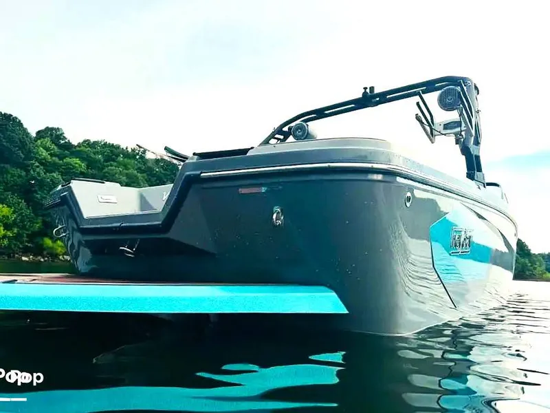 Slide: The Image of Heyday Wake Boats WT-2DC 2022 - 15811874