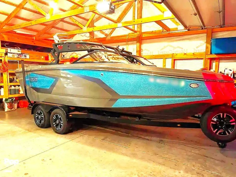 Slide: The Image of Heyday Wake Boats WT-2DC 2022 - 15811880