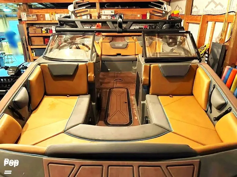 Slide: The Image of Heyday Wake Boats WT-2DC 2022 - 15811881