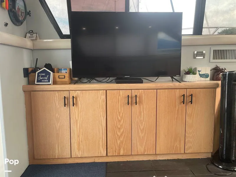 Slide: The Image of Silverton 34 Convertible 1991 - 15794303