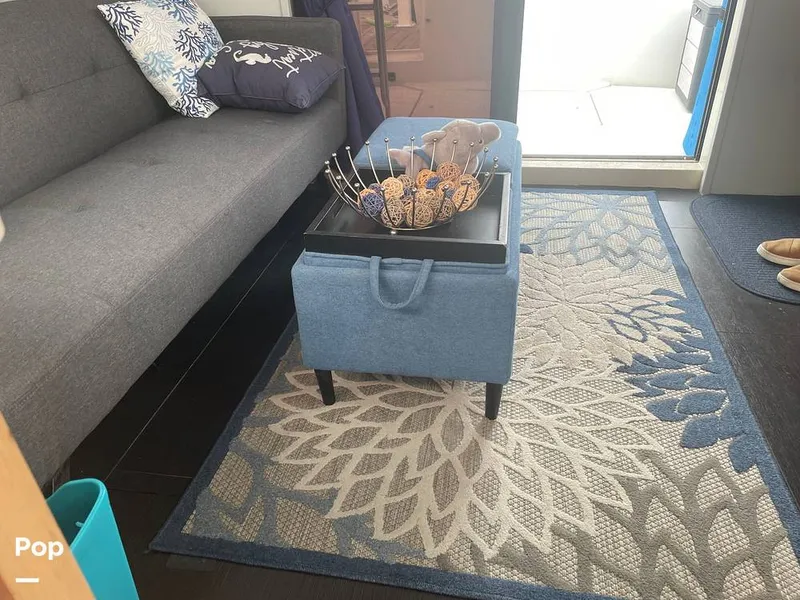 Slide: The Image of Silverton 34 Convertible 1991 - 15794356