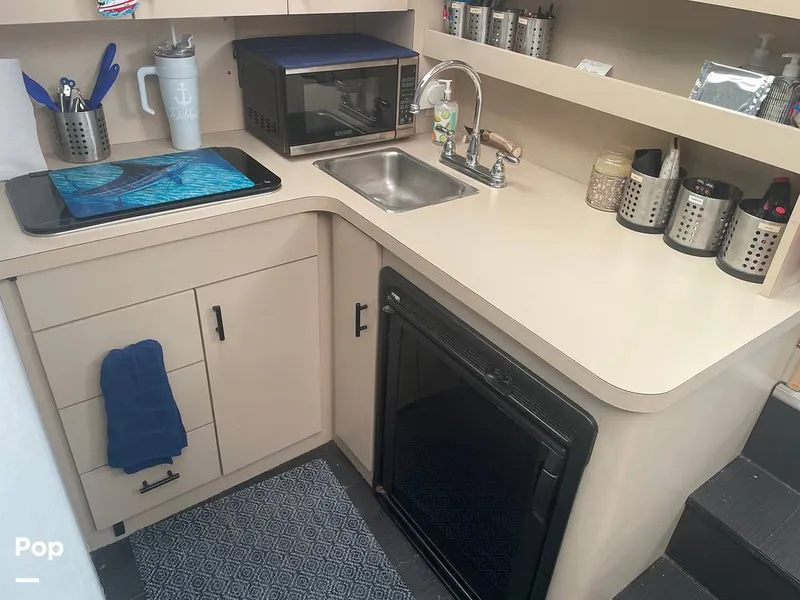 Slide: The Image of Silverton 34 Convertible 1991 - 15794359