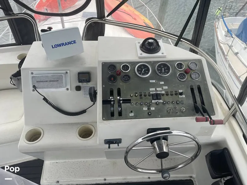 Slide: The Image of Silverton 34 Convertible 1991 - 15794379