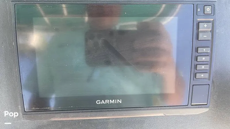 Slide: The Image of Garmin GPS - 15804191