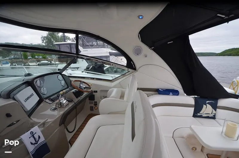 Slide: The Image of Sea Ray 38 Sundancer 2007 - 16128140
