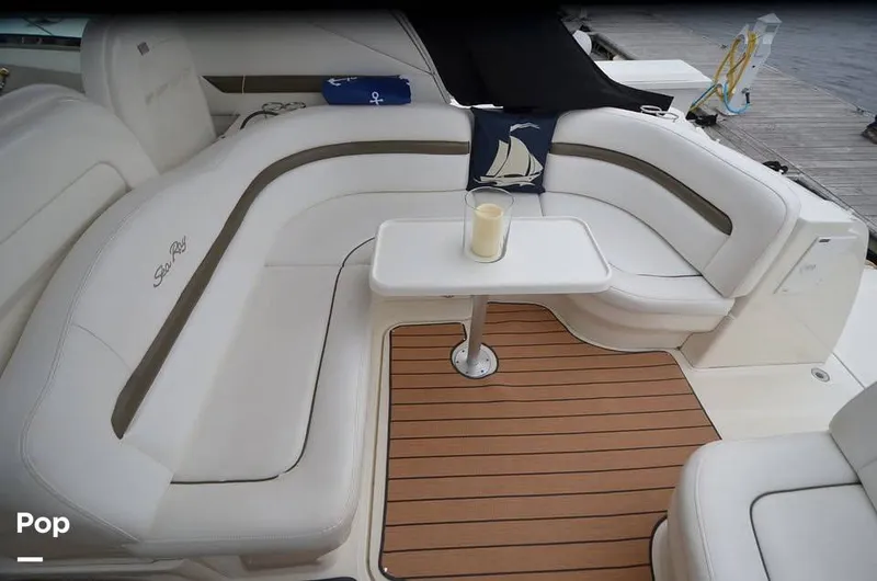 Slide: The Image of Sea Ray 38 Sundancer 2007 - 16128144