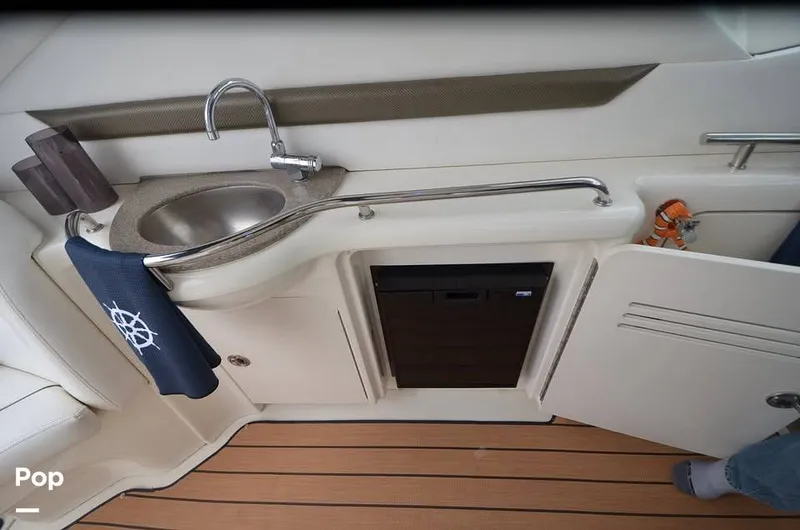 Slide: The Image of Sea Ray 38 Sundancer 2007 - 16128132