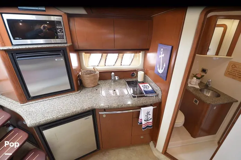 Slide: The Image of Sea Ray 38 Sundancer 2007 - 16128133