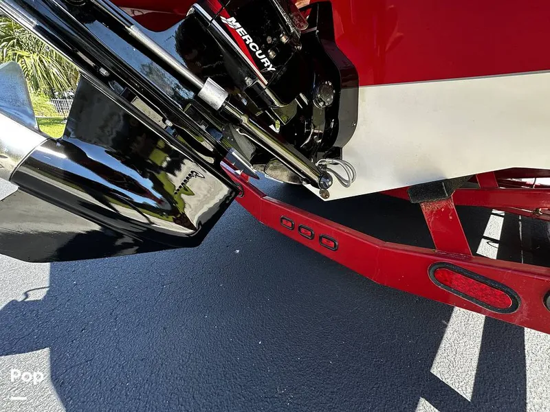 Slide: The Image of Commander 26 Signature 2000 - 15882877