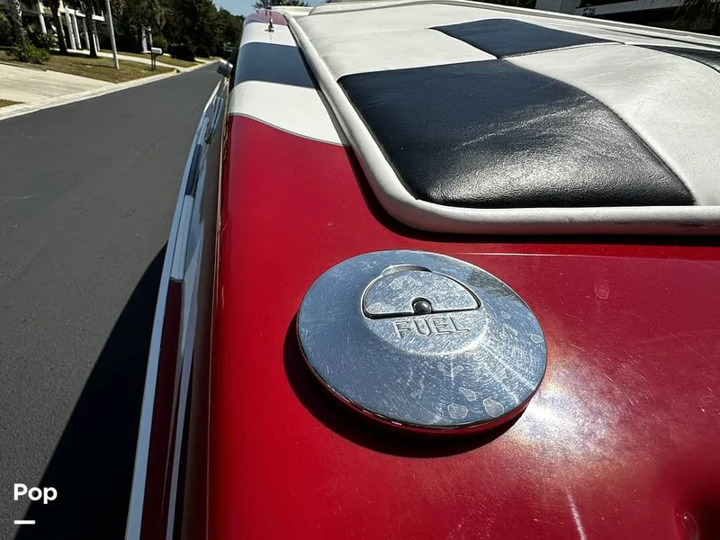 Slide: The Image of Commander 26 Signature 2000 - 15882892