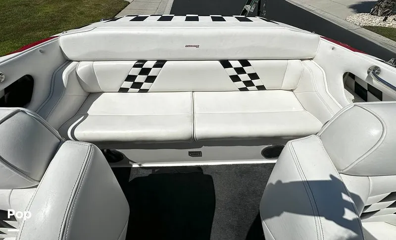 Slide: The Image of Commander 26 Signature 2000 - 15882904