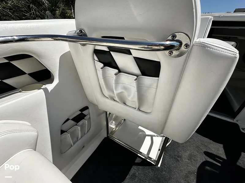 Slide: The Image of Commander 26 Signature 2000 - 15882914