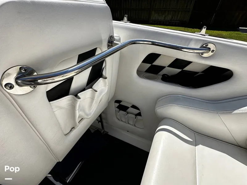 Slide: The Image of Commander 26 Signature 2000 - 15882915