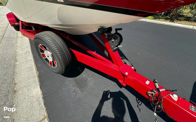 Slide: The Image of Commander 26 Signature 2000 - 15882869