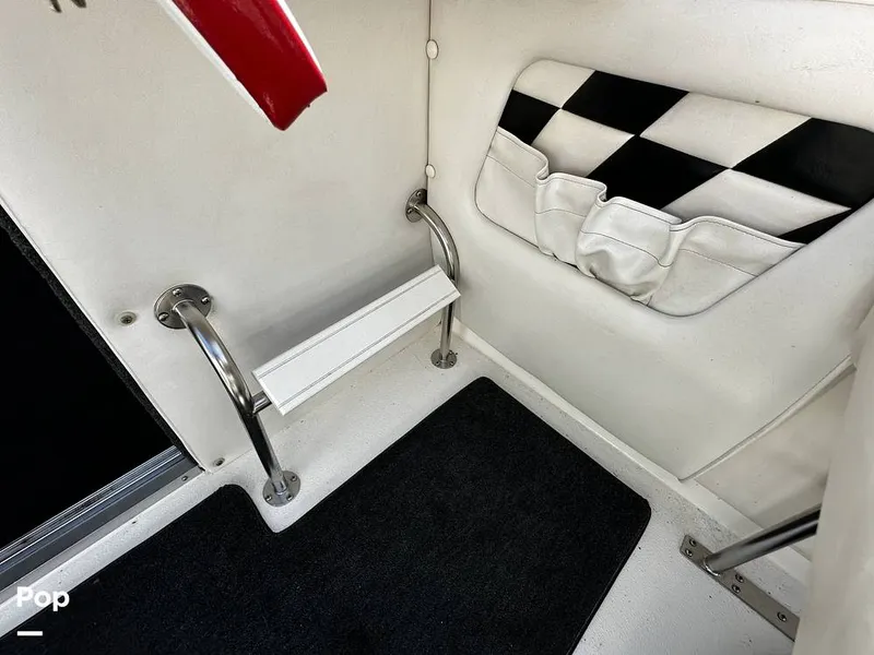 Slide: The Image of Commander 26 Signature 2000 - 15882925