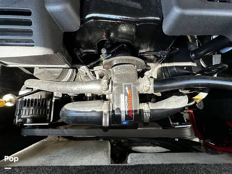 Slide: The Image of Commander 26 Signature 2000 - 15882931